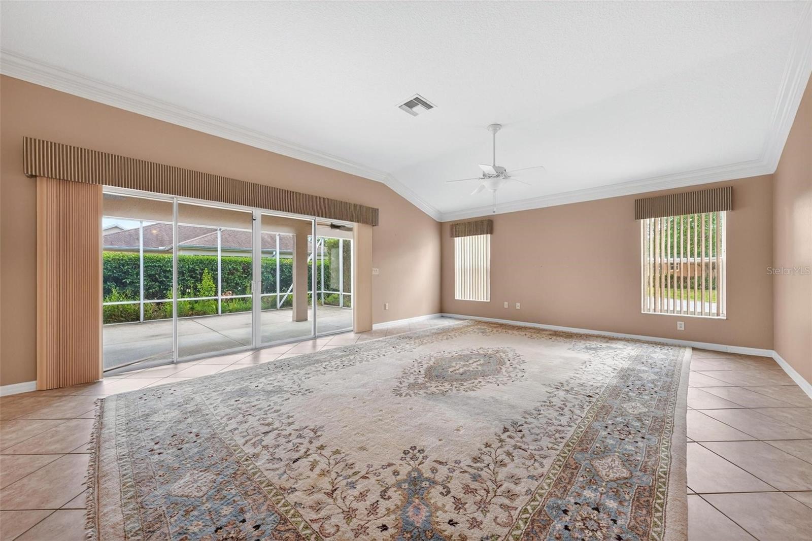 2612 MORVEN PARK WAY, THE VILLAGES, FL, 32162
