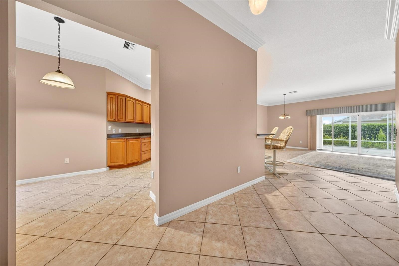 2612 MORVEN PARK WAY, THE VILLAGES, FL, 32162