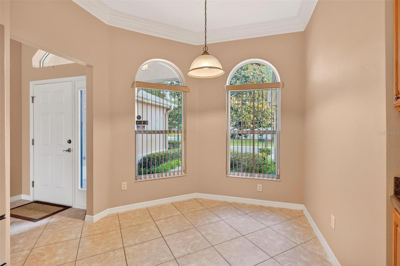 2612 MORVEN PARK WAY, THE VILLAGES, FL, 32162