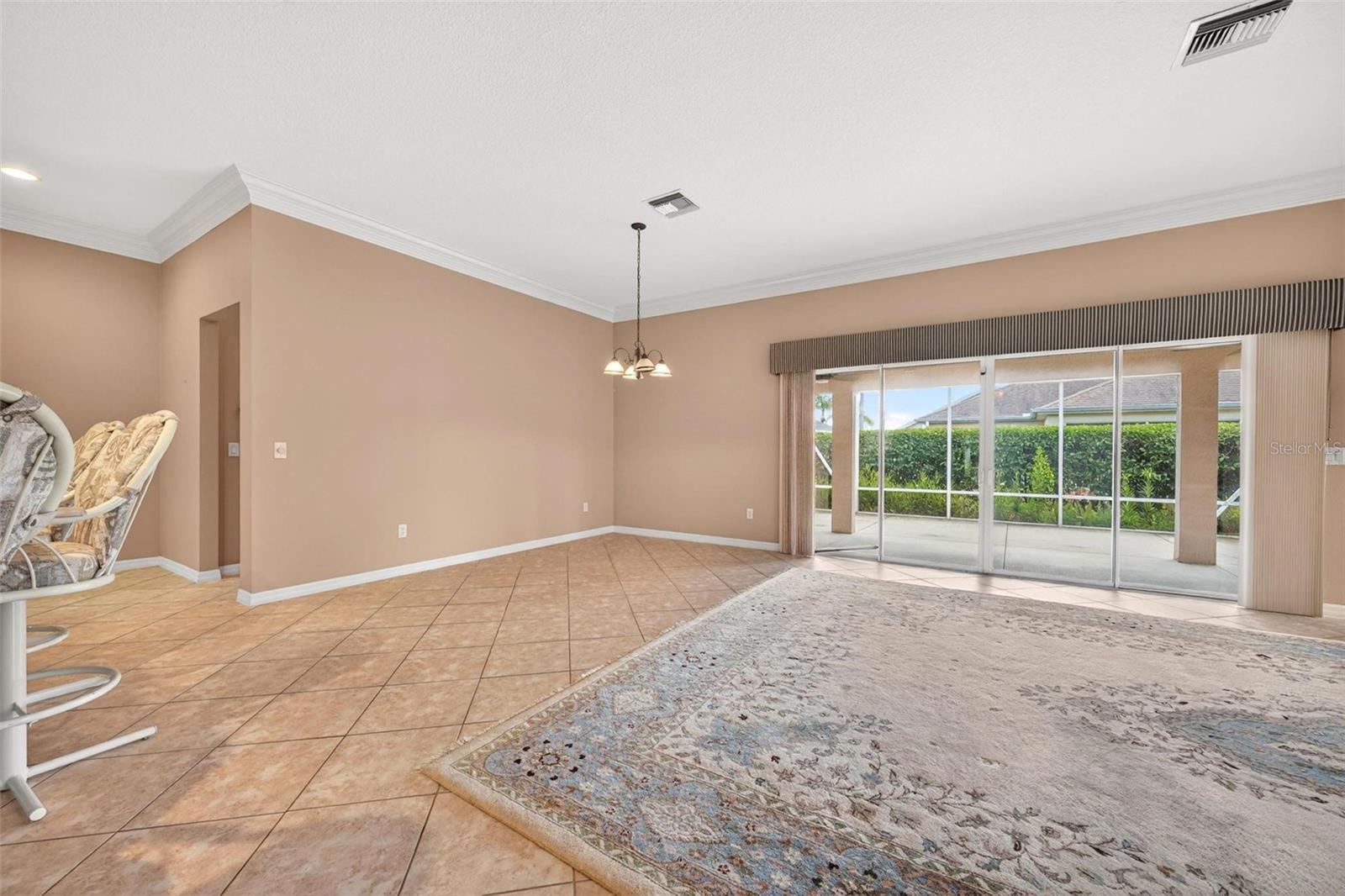 2612 MORVEN PARK WAY, THE VILLAGES, FL, 32162