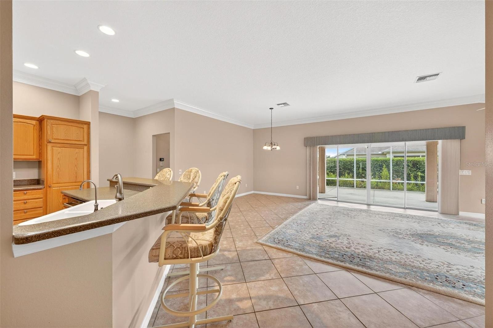 2612 MORVEN PARK WAY, THE VILLAGES, FL, 32162