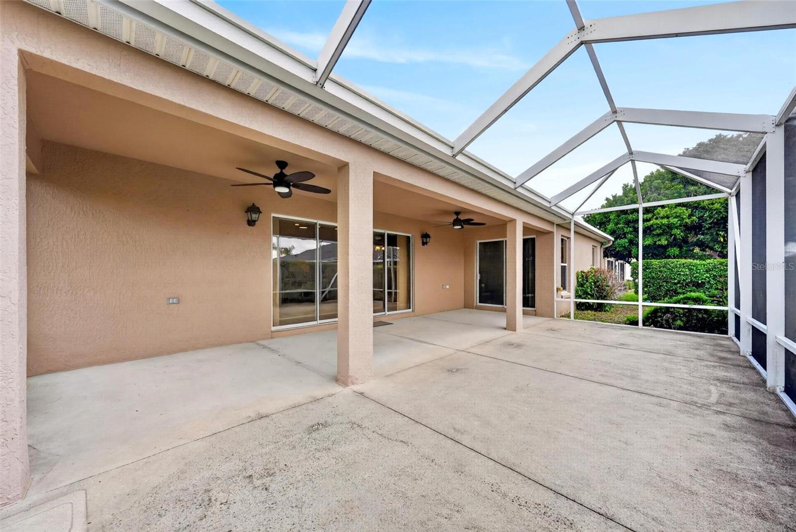 2612 MORVEN PARK WAY, THE VILLAGES, FL, 32162