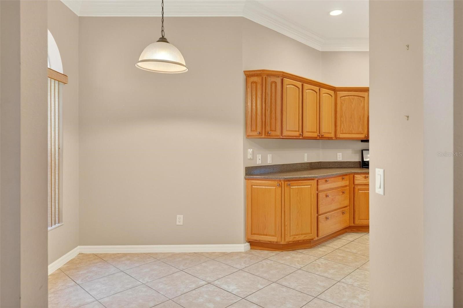 2612 MORVEN PARK WAY, THE VILLAGES, FL, 32162