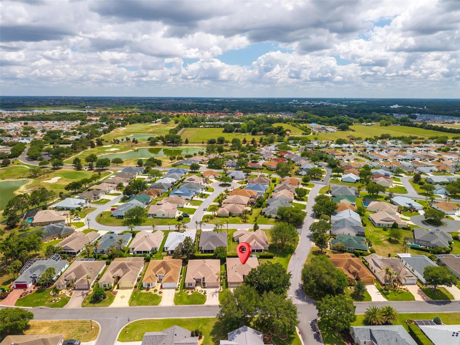 2612 MORVEN PARK WAY, THE VILLAGES, FL, 32162