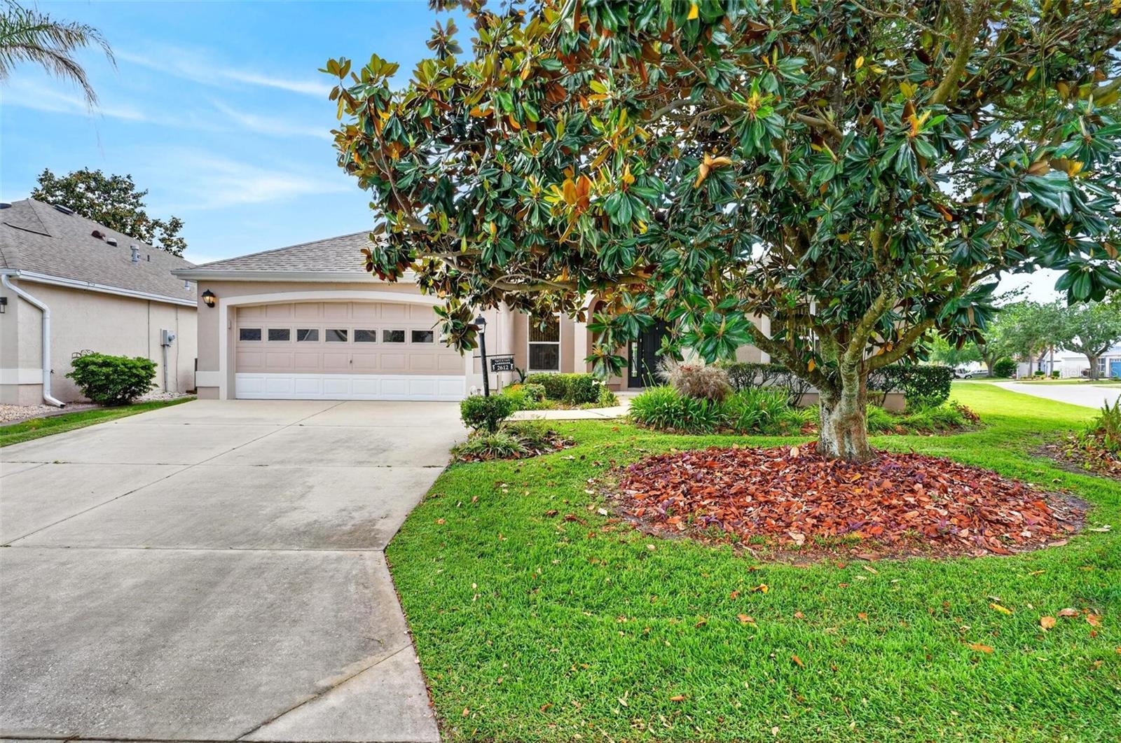 2612 MORVEN PARK WAY, THE VILLAGES, FL, 32162
