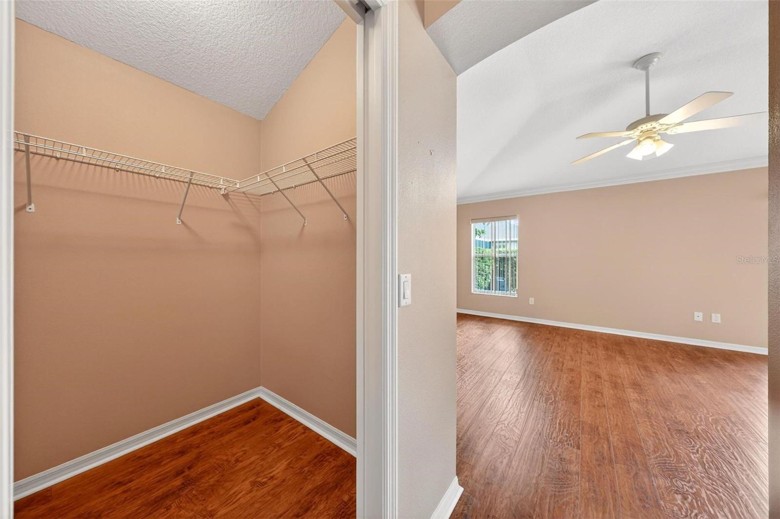 2612 MORVEN PARK WAY, THE VILLAGES, FL, 32162