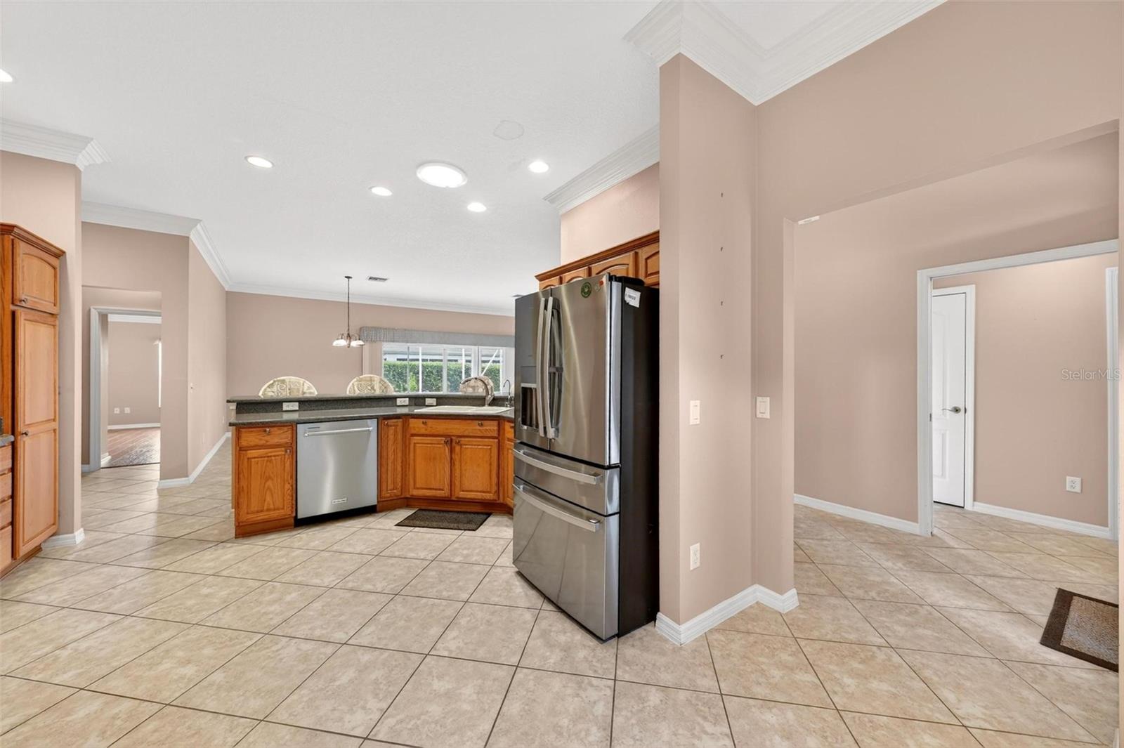 2612 MORVEN PARK WAY, THE VILLAGES, FL, 32162