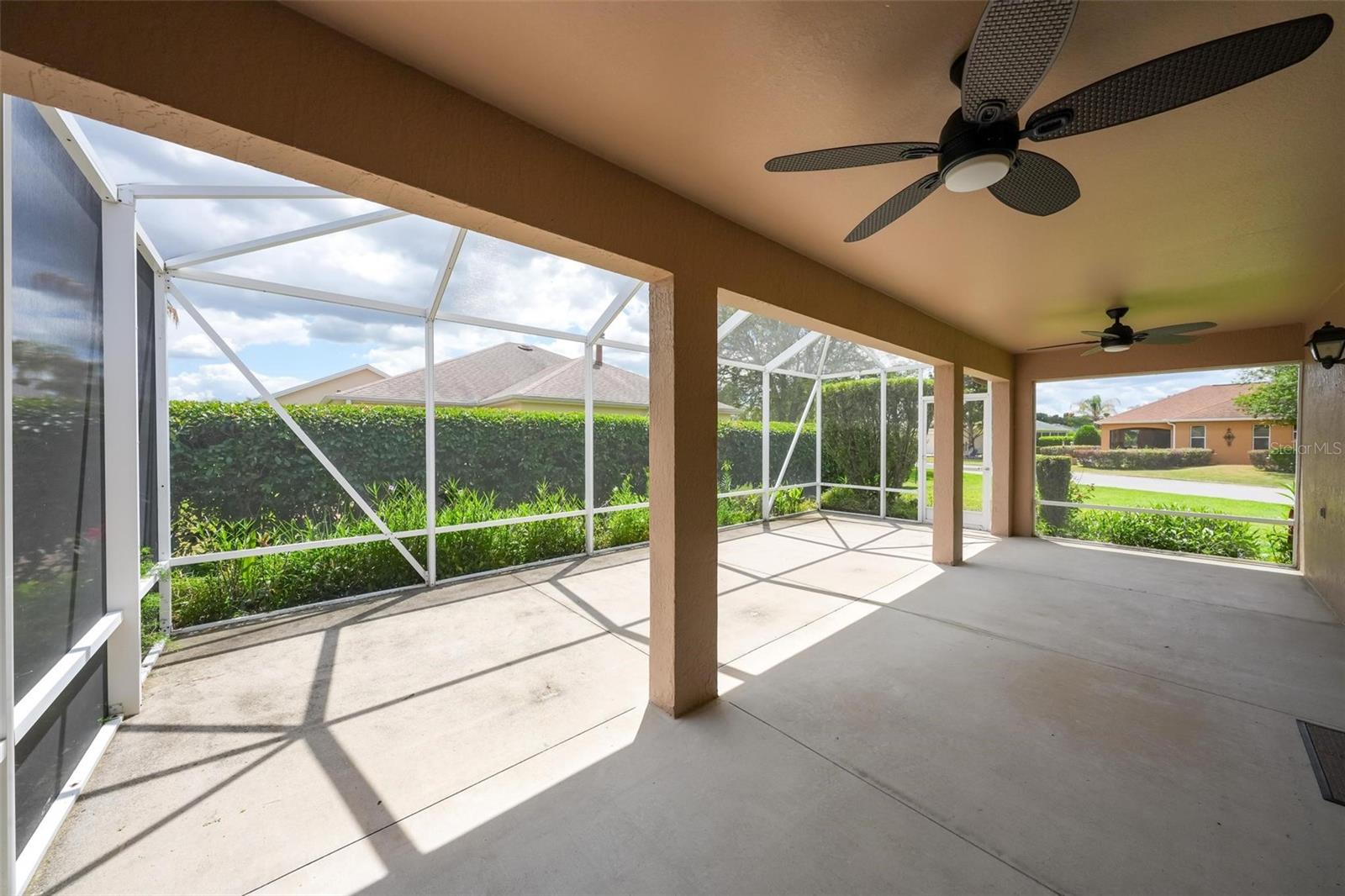 2612 MORVEN PARK WAY, THE VILLAGES, FL, 32162