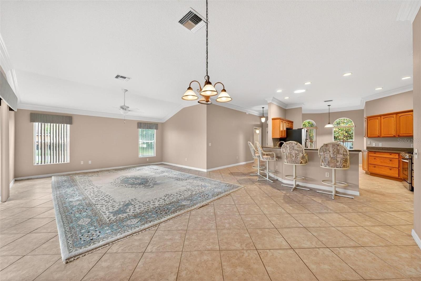 2612 MORVEN PARK WAY, THE VILLAGES, FL, 32162