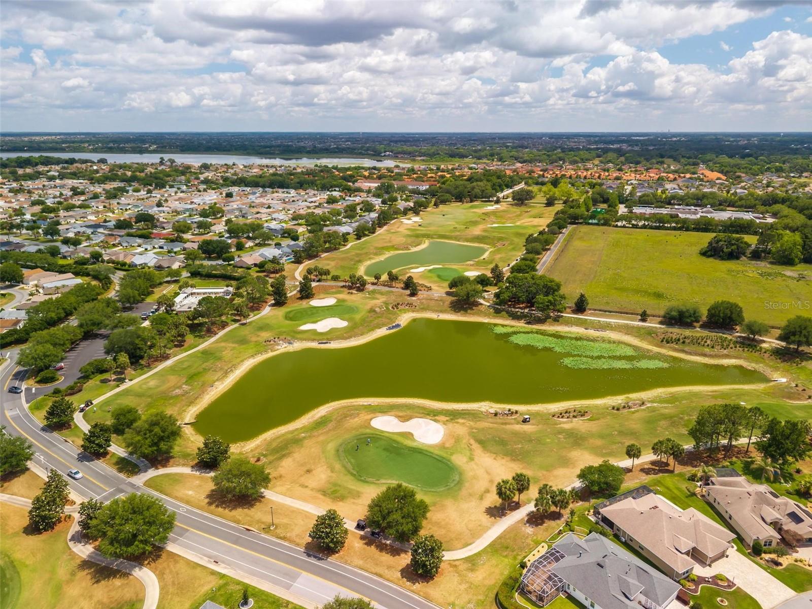 2612 MORVEN PARK WAY, THE VILLAGES, FL, 32162