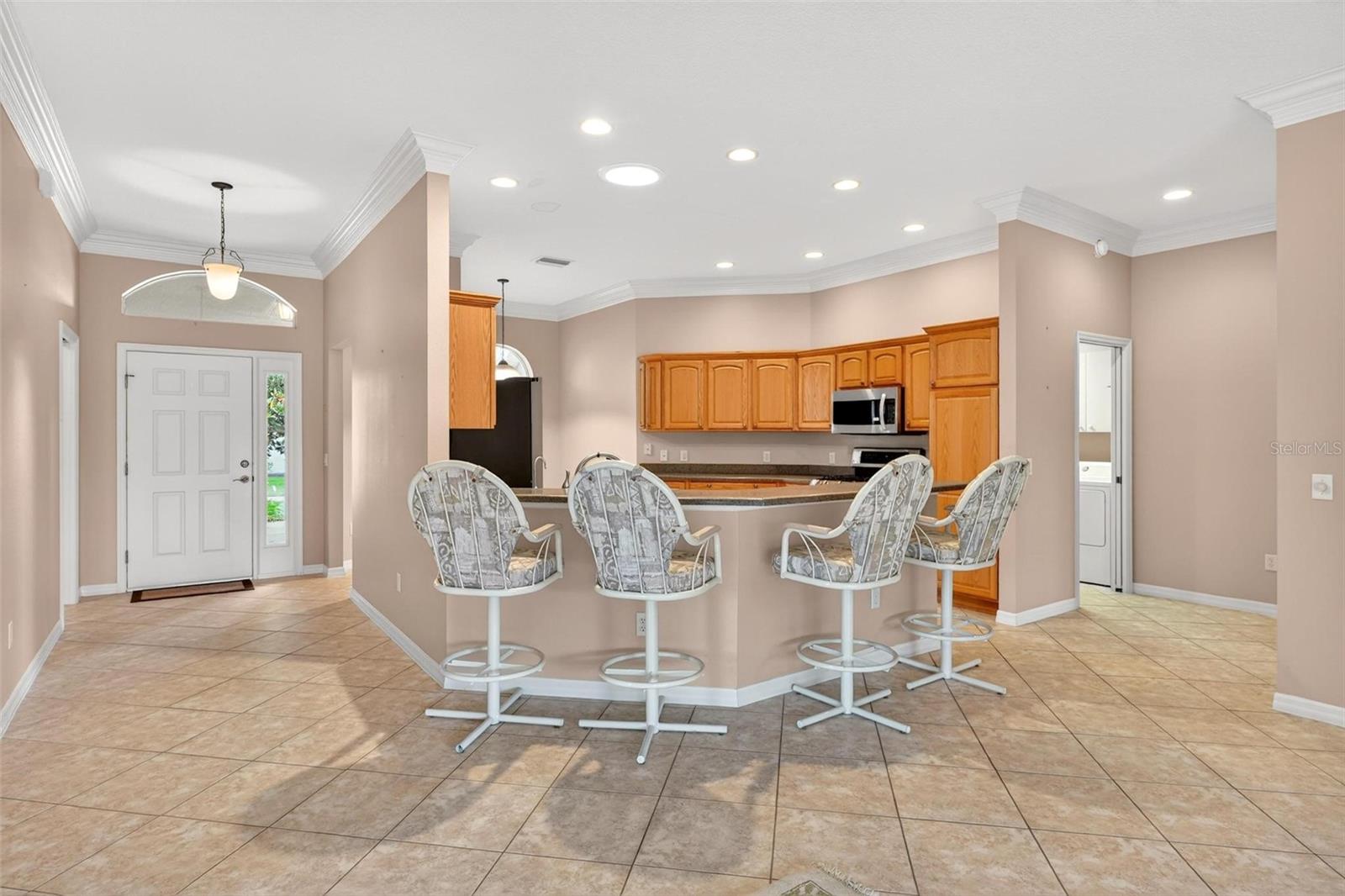 2612 MORVEN PARK WAY, THE VILLAGES, FL, 32162