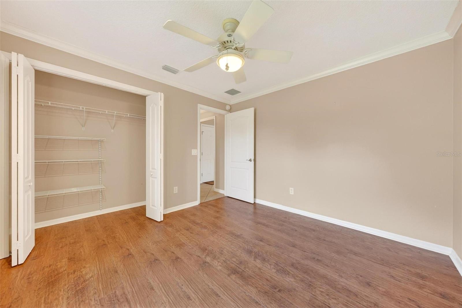 2612 MORVEN PARK WAY, THE VILLAGES, FL, 32162