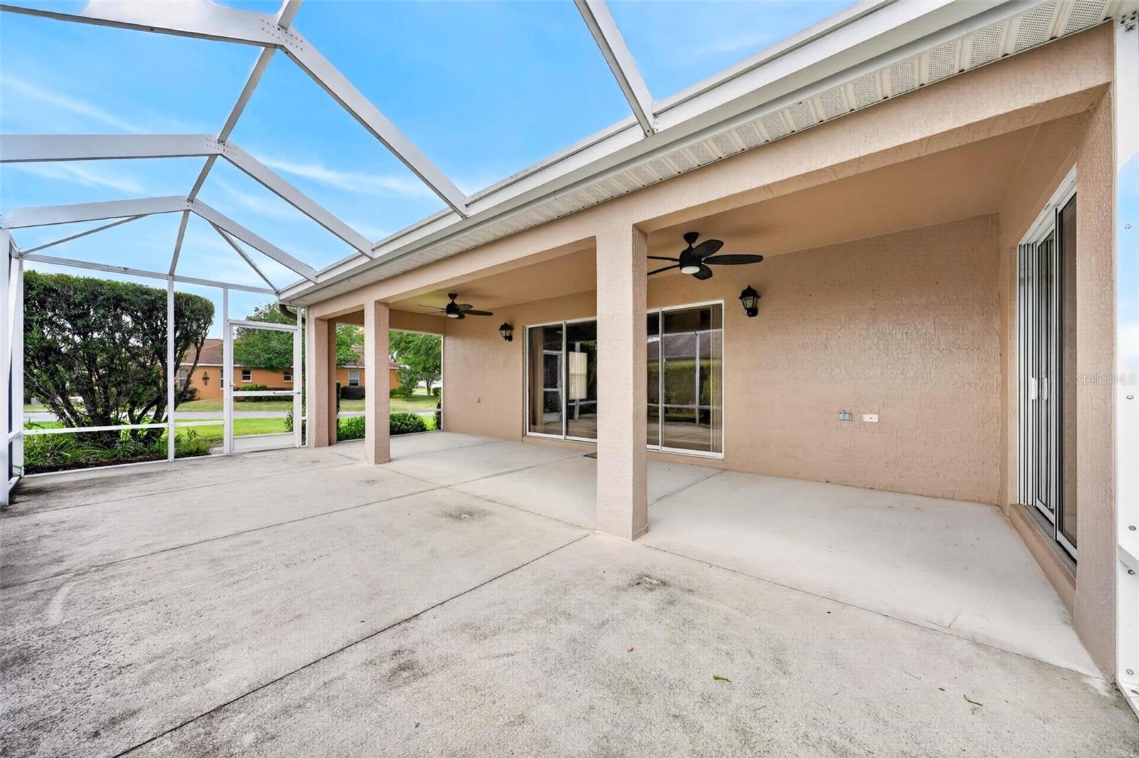 2612 MORVEN PARK WAY, THE VILLAGES, FL, 32162