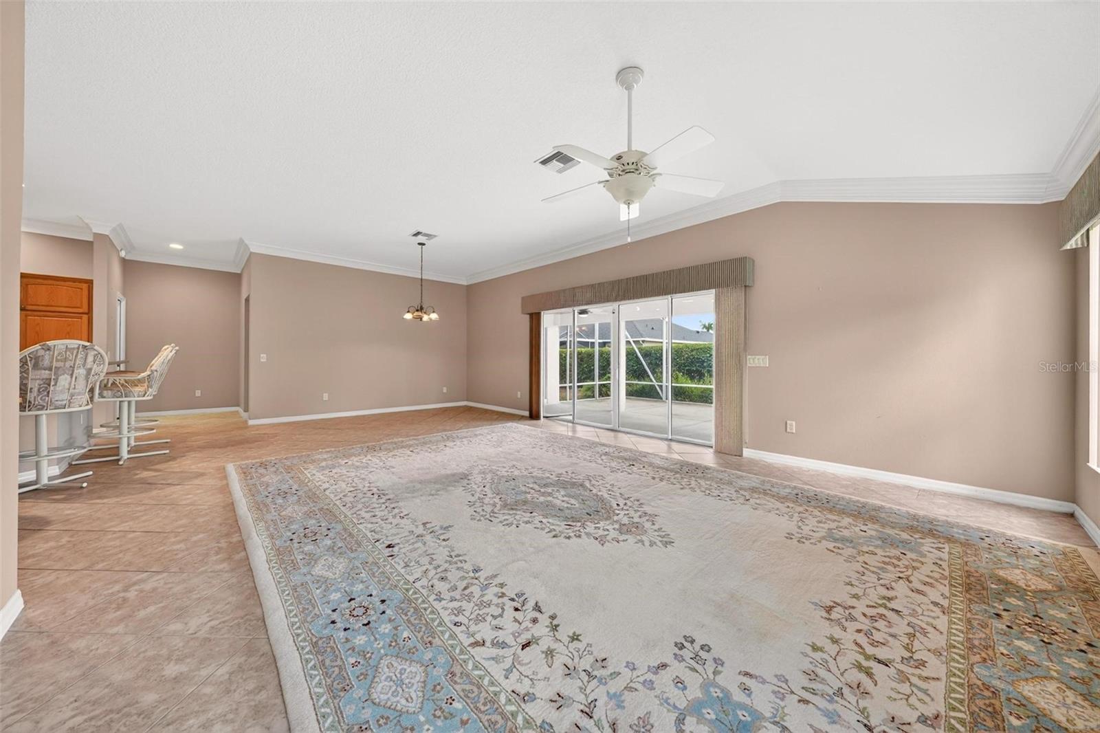 2612 MORVEN PARK WAY, THE VILLAGES, FL, 32162