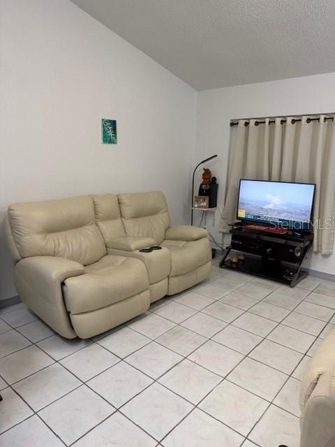 9943 BURL WAY, ORLANDO, FL, 32817
