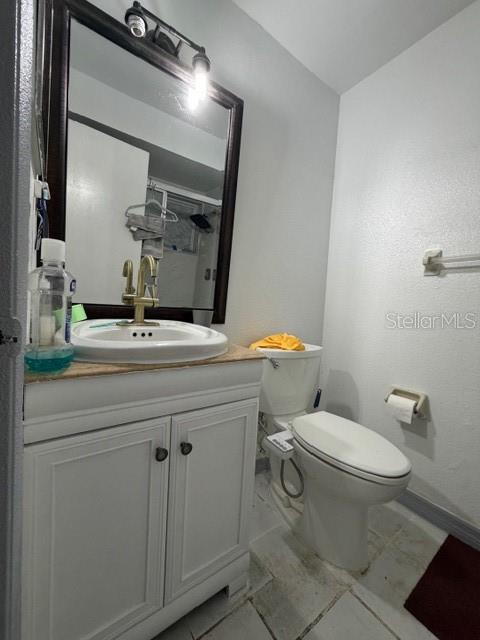 9943 BURL WAY, ORLANDO, FL, 32817