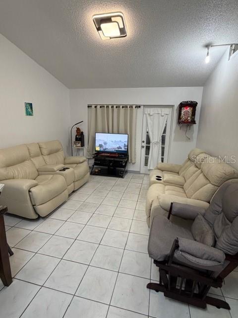 9943 BURL WAY, ORLANDO, FL, 32817