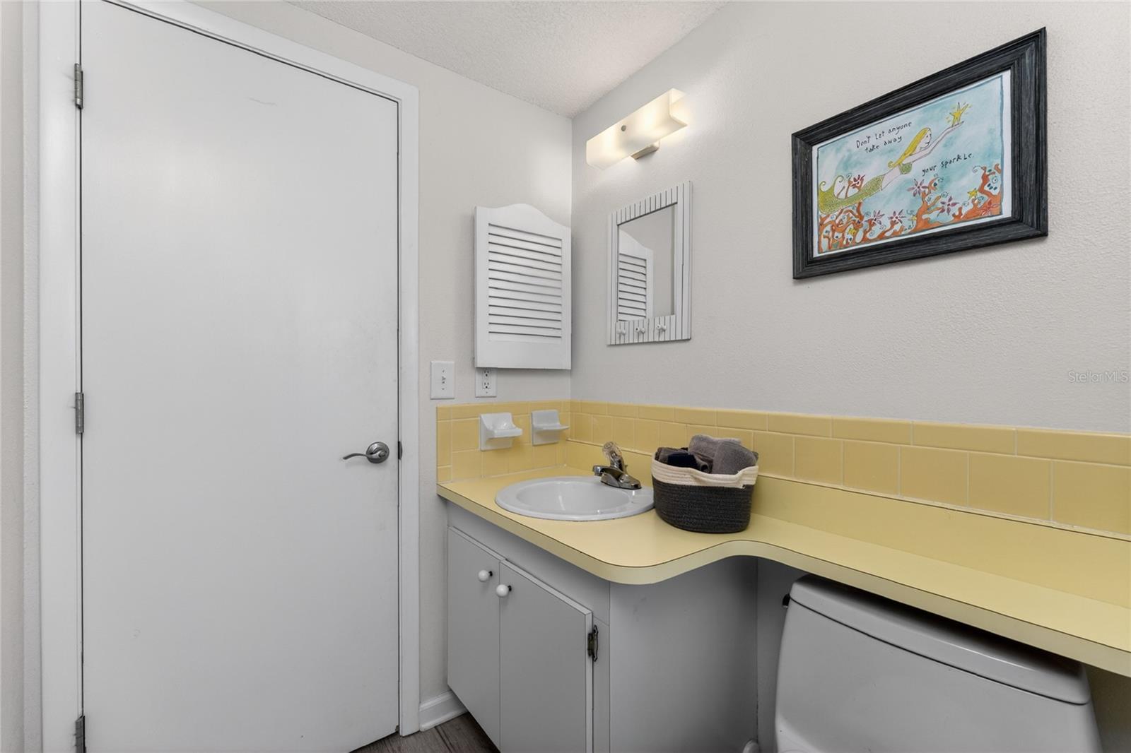 650 LEACH ST, ENGLEWOOD, FL, 34223