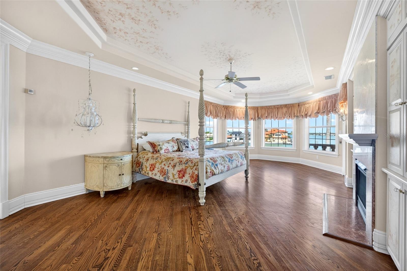 115 18TH ST, BELLEAIR BEACH, FL, 33786