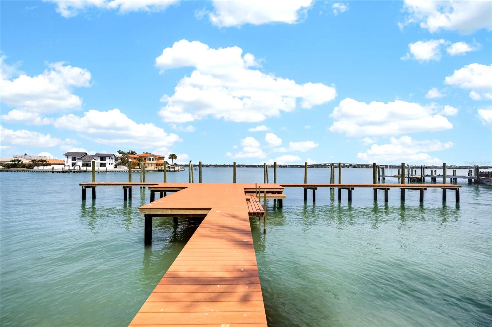 115 18TH ST, BELLEAIR BEACH, FL, 33786