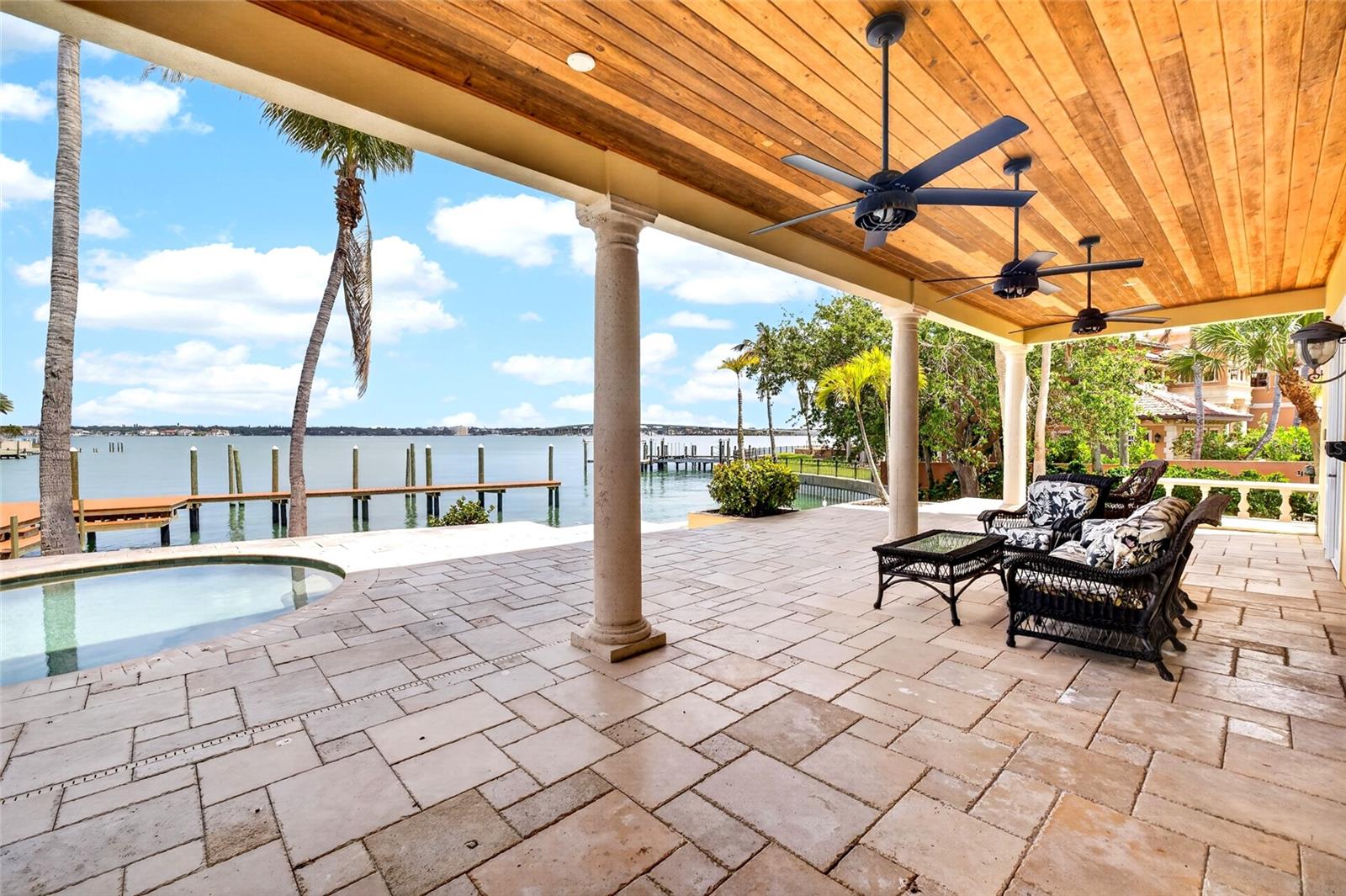 115 18TH ST, BELLEAIR BEACH, FL, 33786