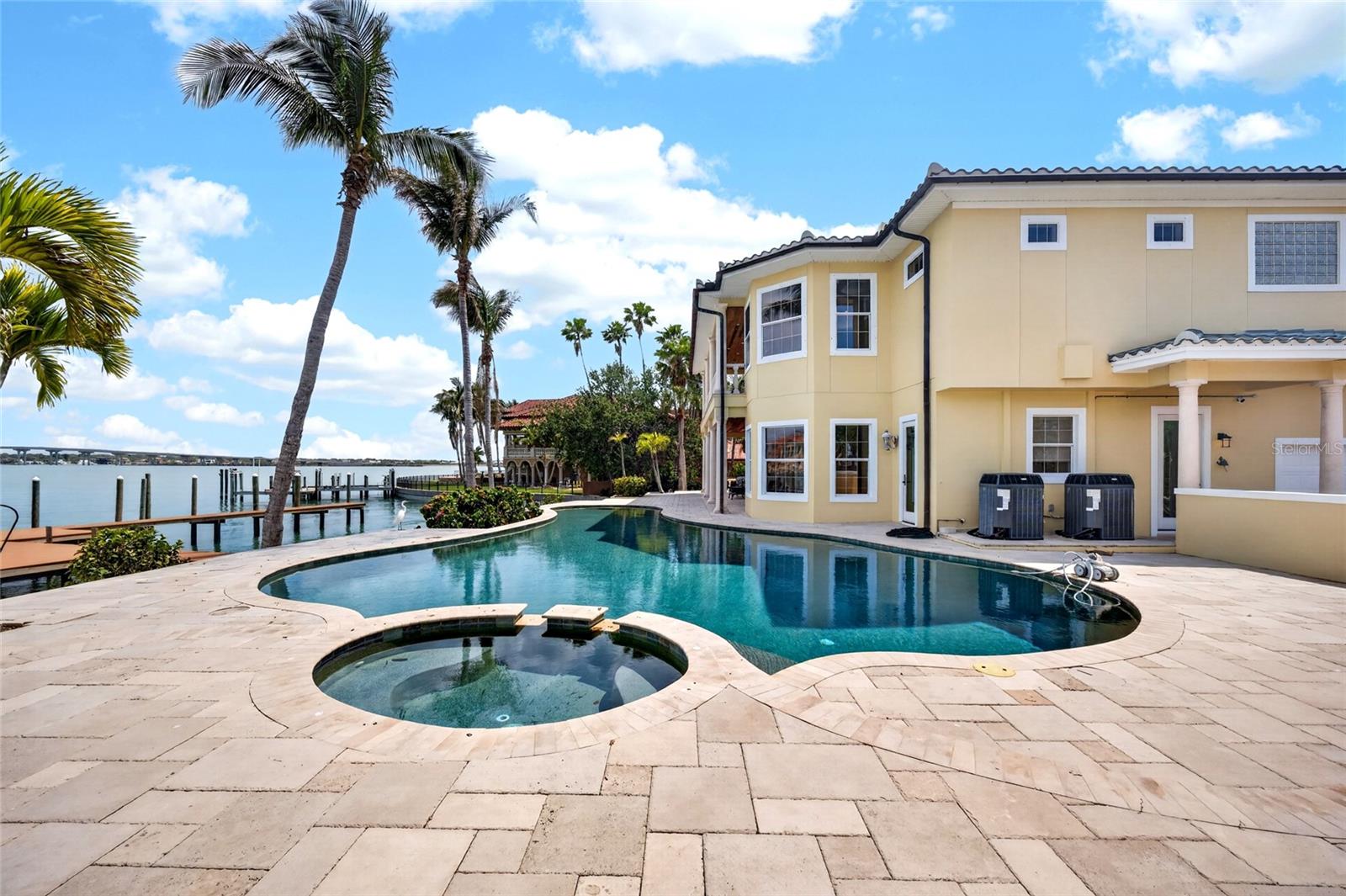 115 18TH ST, BELLEAIR BEACH, FL, 33786