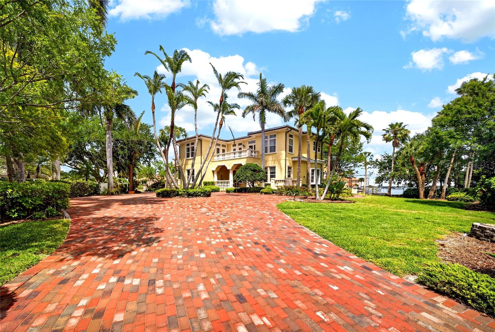115 18TH ST, BELLEAIR BEACH, FL, 33786