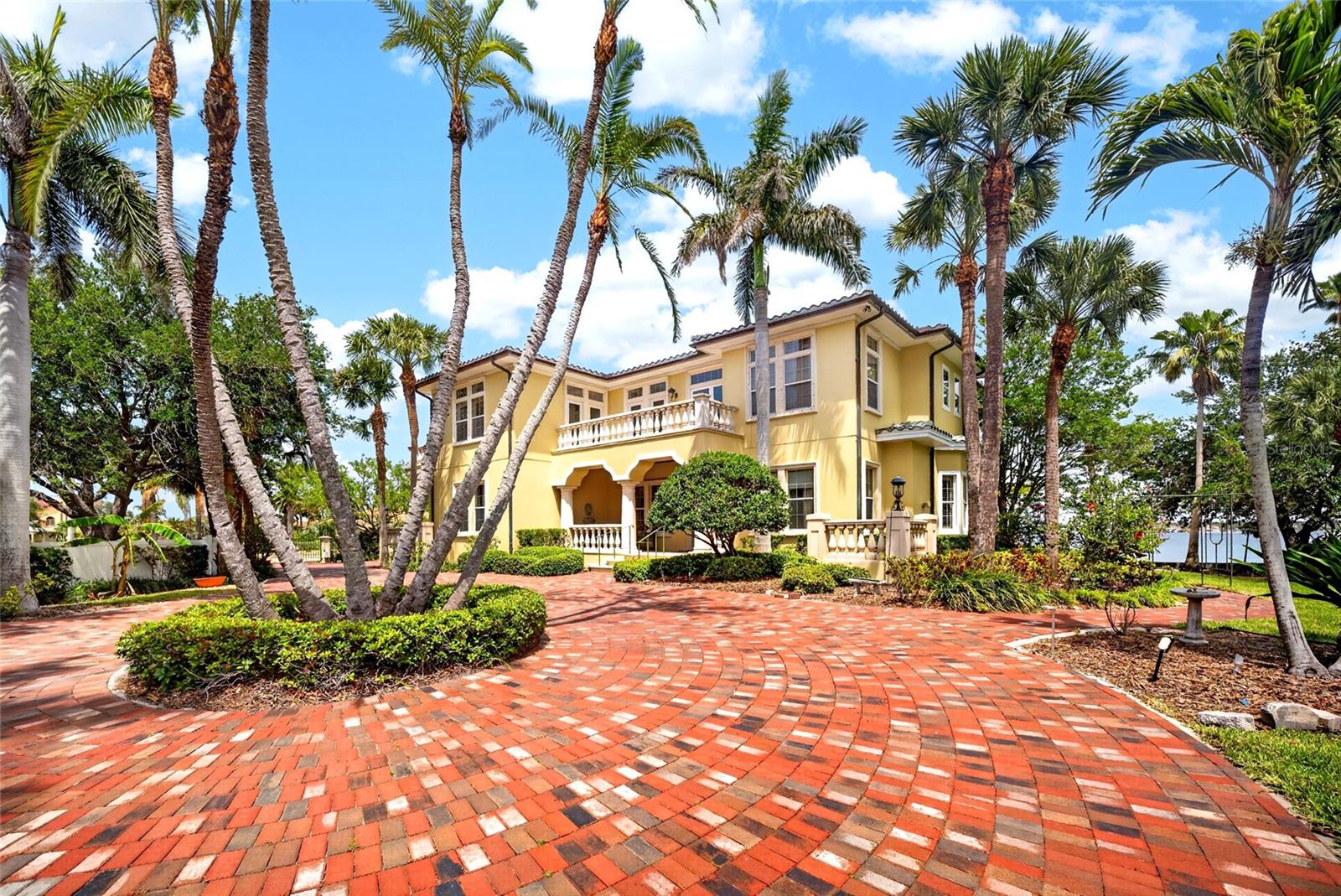 115 18TH ST, BELLEAIR BEACH, FL, 33786