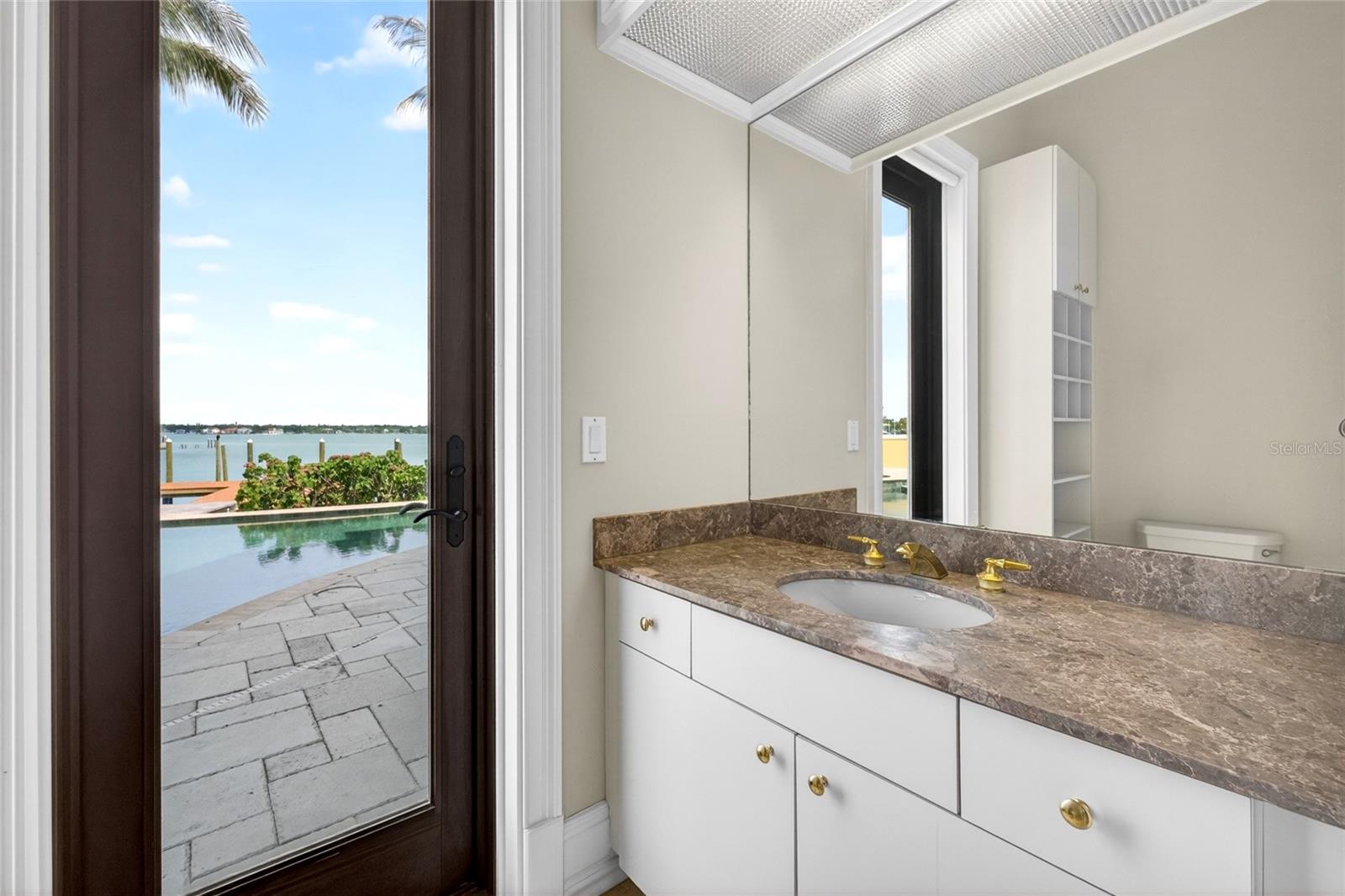 115 18TH ST, BELLEAIR BEACH, FL, 33786