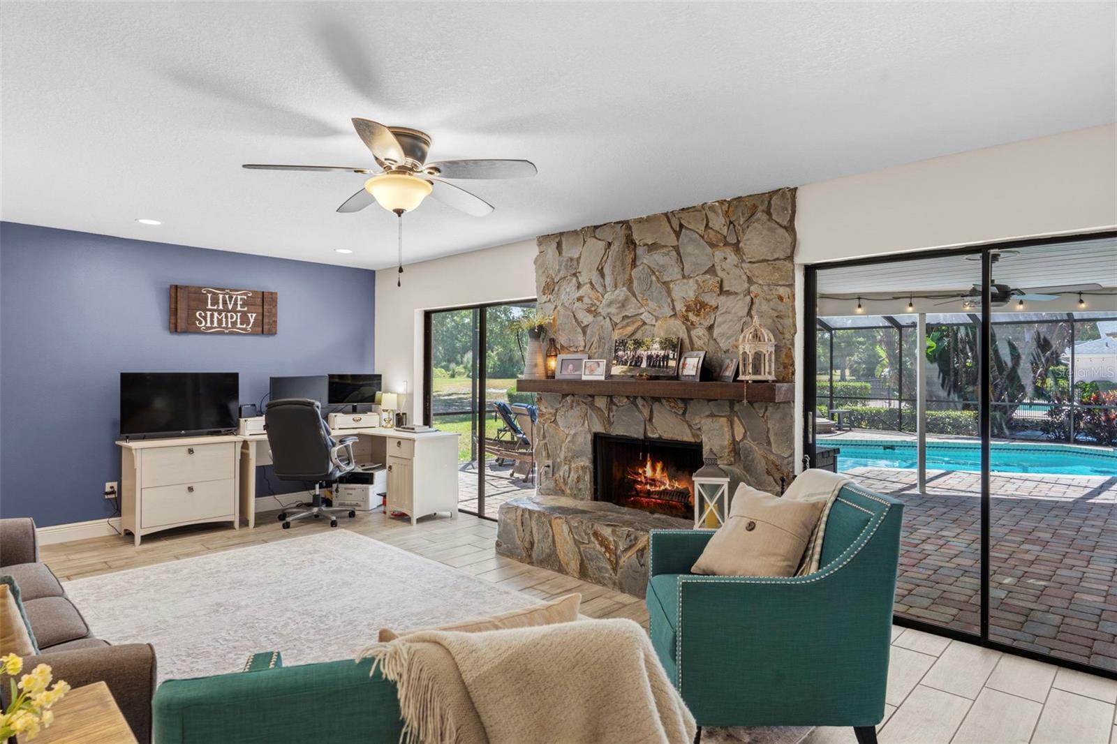 3131 GLENEAGLES DR E, CLEARWATER, FL, 33761