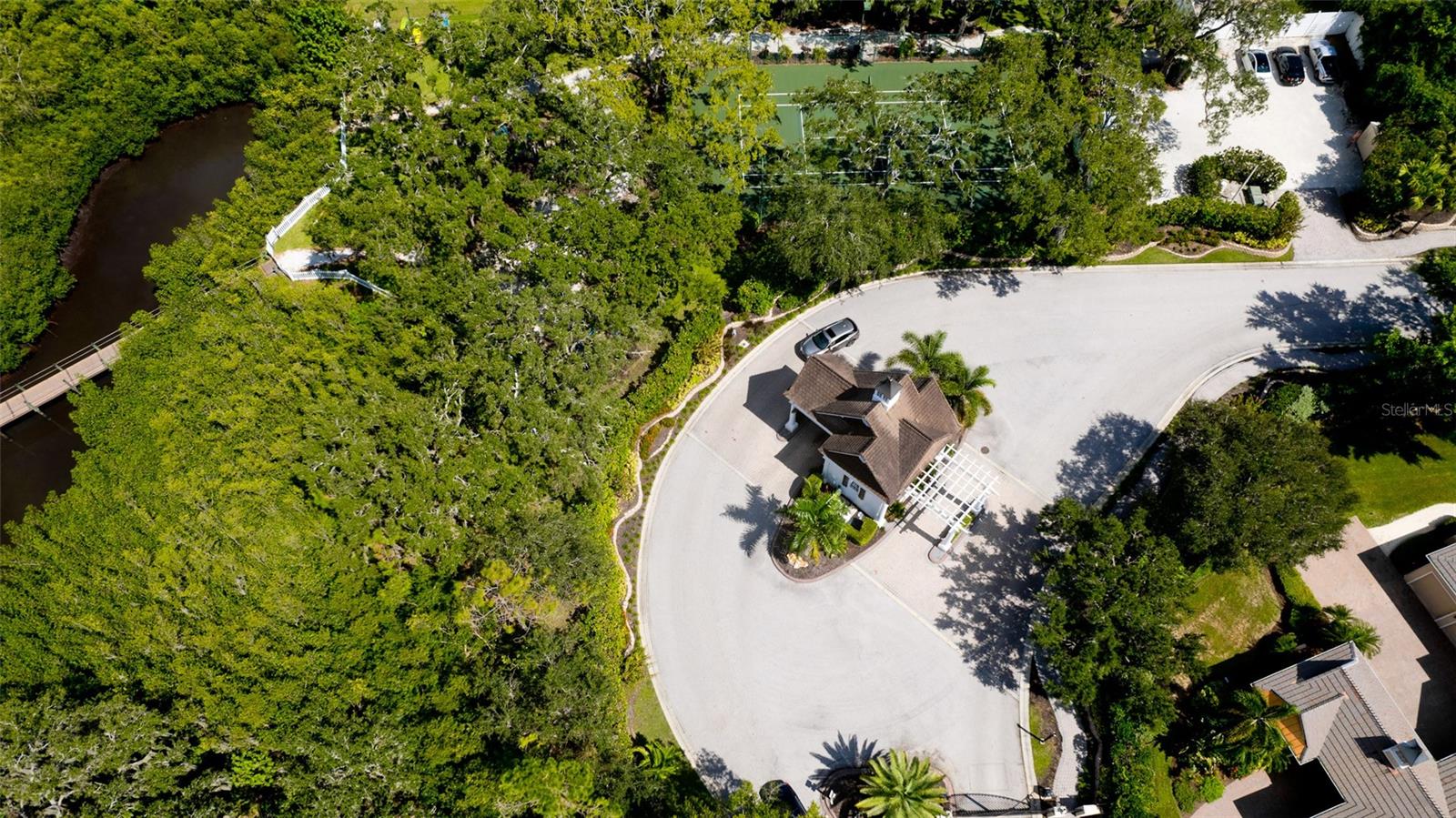 540 MAST DR, BRADENTON, FL, 34208