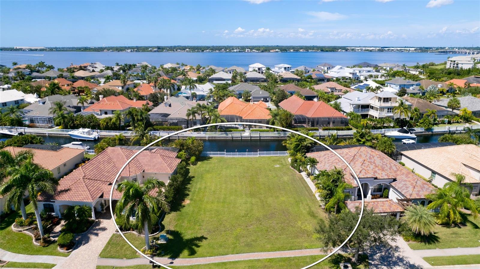 540 MAST DR, BRADENTON, FL, 34208
