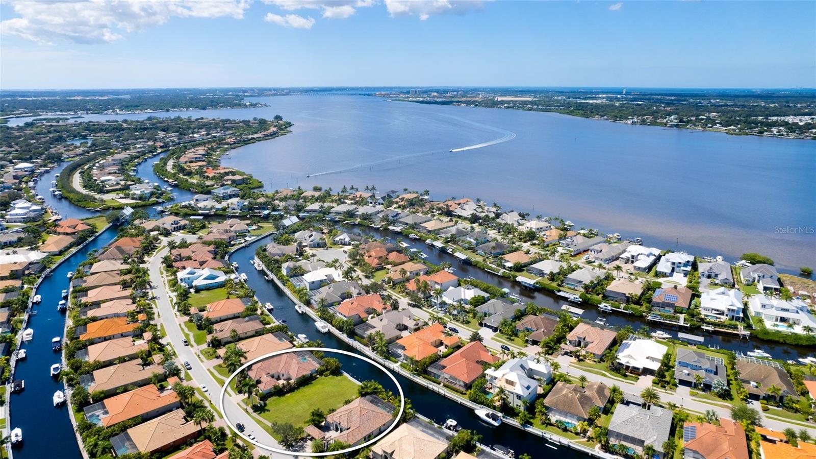 540 MAST DR, BRADENTON, FL, 34208