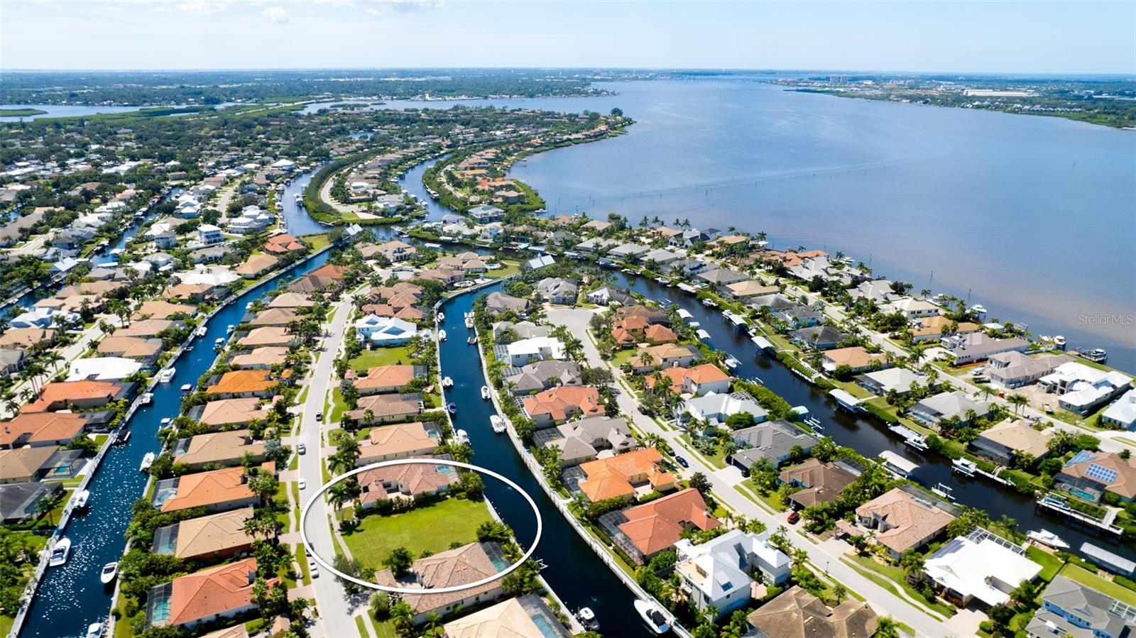 540 MAST DR, BRADENTON, FL, 34208