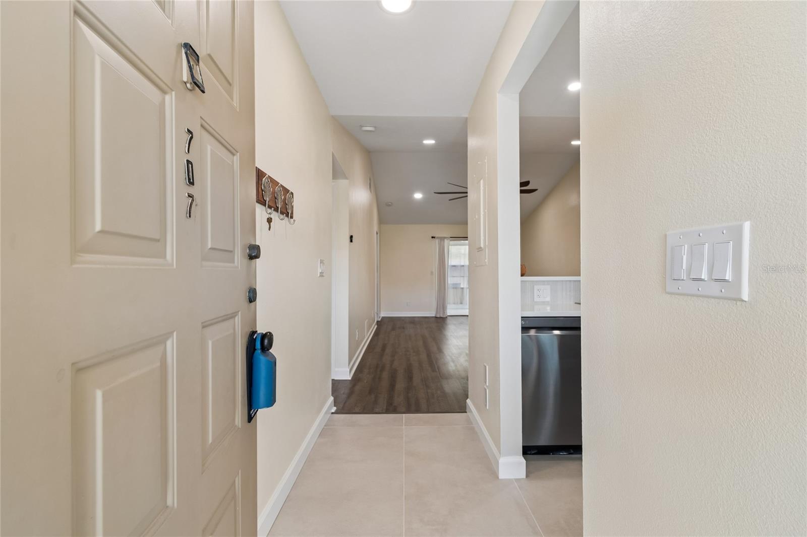 10780 43RD ST N #707, CLEARWATER, FL, 33762