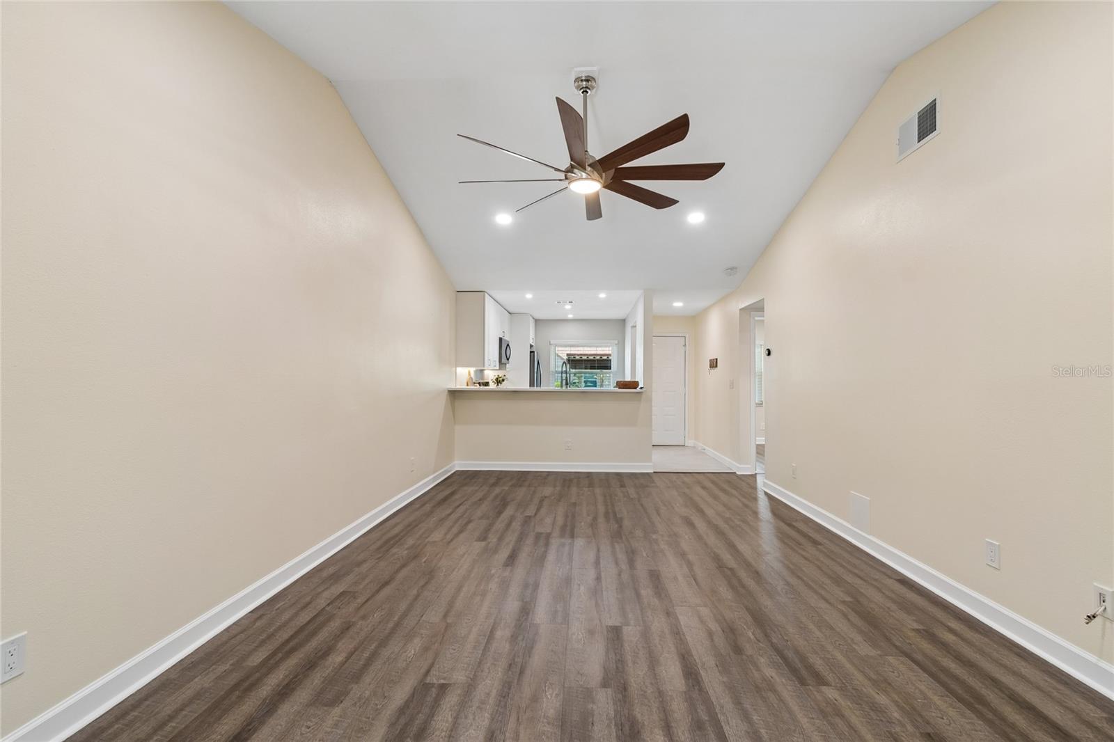 10780 43RD ST N #707, CLEARWATER, FL, 33762