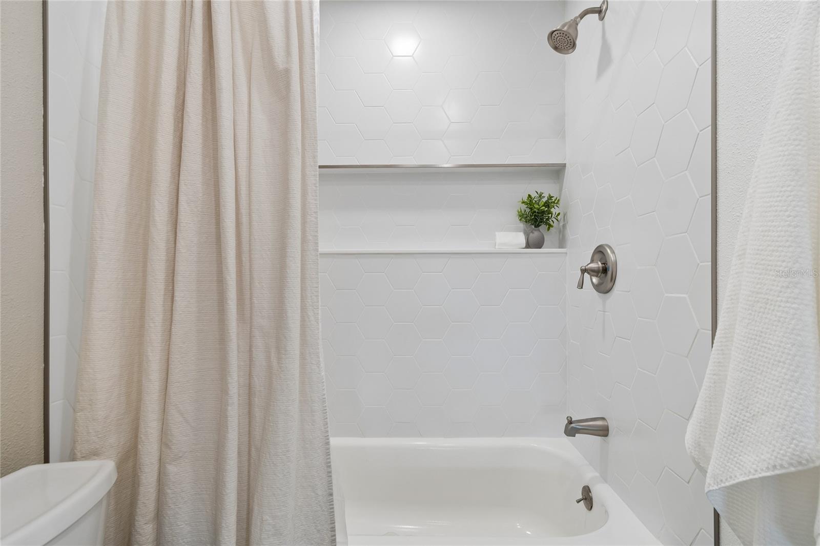 10780 43RD ST N #707, CLEARWATER, FL, 33762