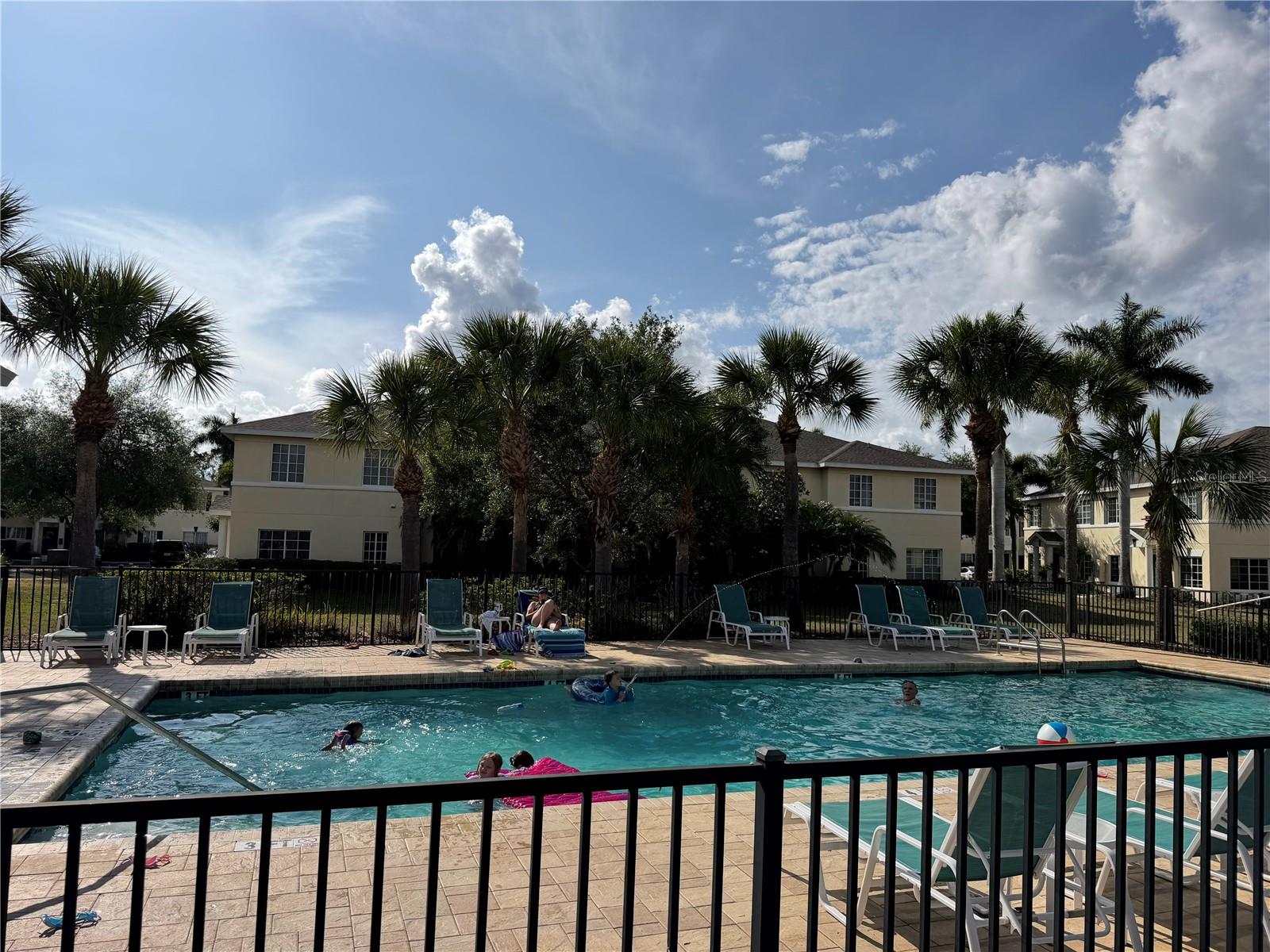 THE TWNHMS AT LIGHTHOUSE COVE II, BRADENTON, FL, 34212