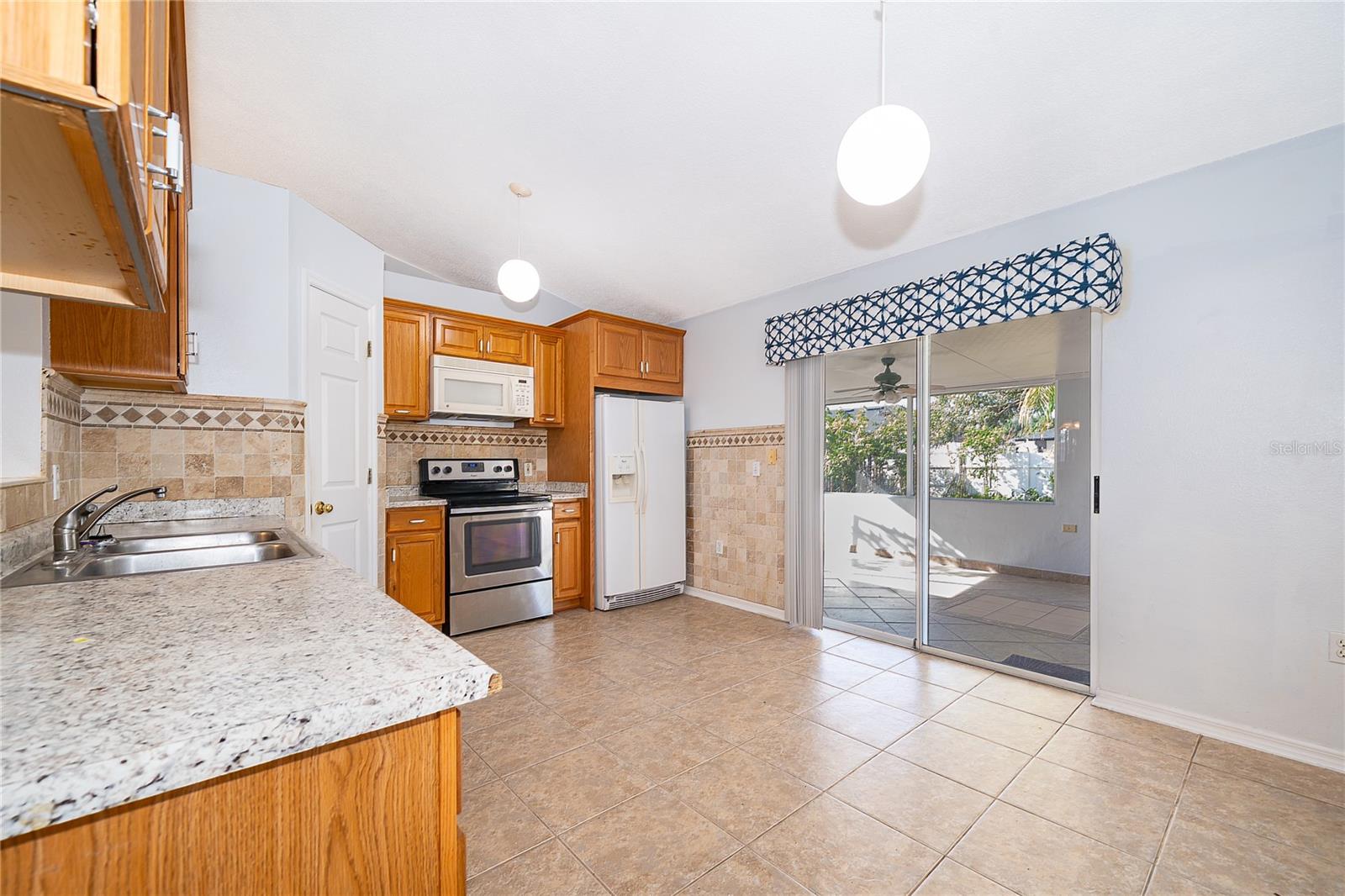 611 BALDWIN DR, KISSIMMEE, FL, 34758