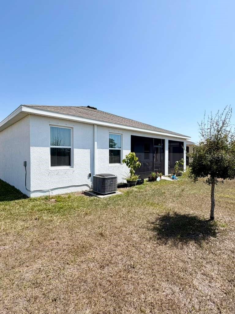 5452 FLINT HILLS DR, WIMAUMA, FL, 33598