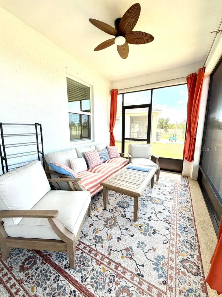 5452 FLINT HILLS DR, WIMAUMA, FL, 33598