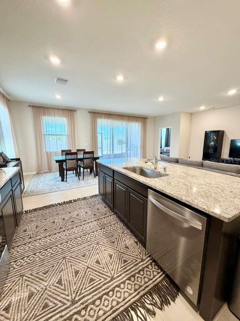 5452 FLINT HILLS DR, WIMAUMA, FL, 33598