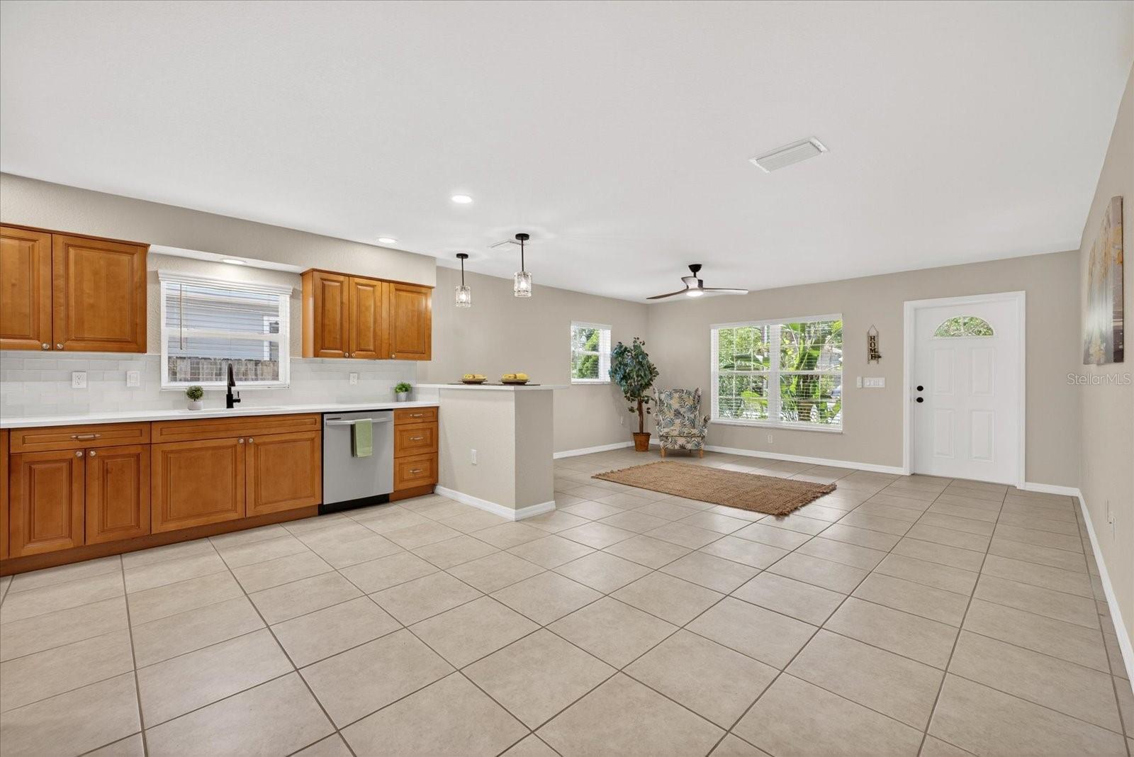 541 PLUMOSA AVE, CLEARWATER, FL, 33756