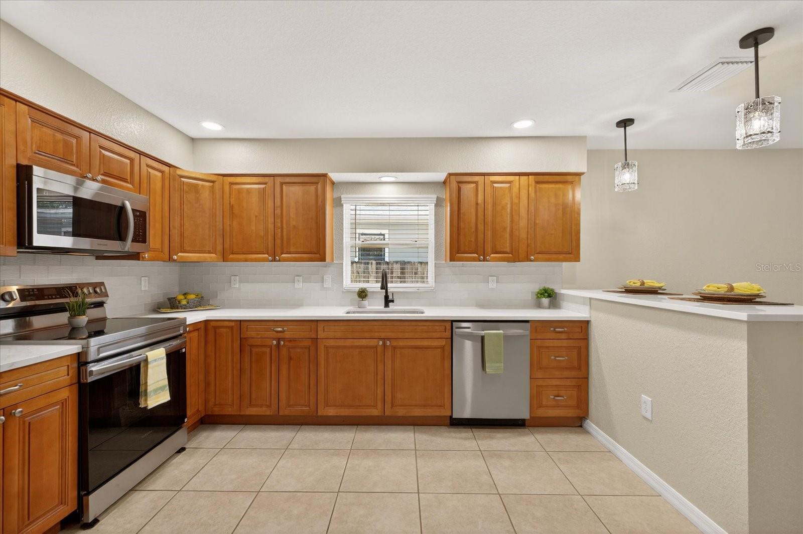 541 PLUMOSA AVE, CLEARWATER, FL, 33756