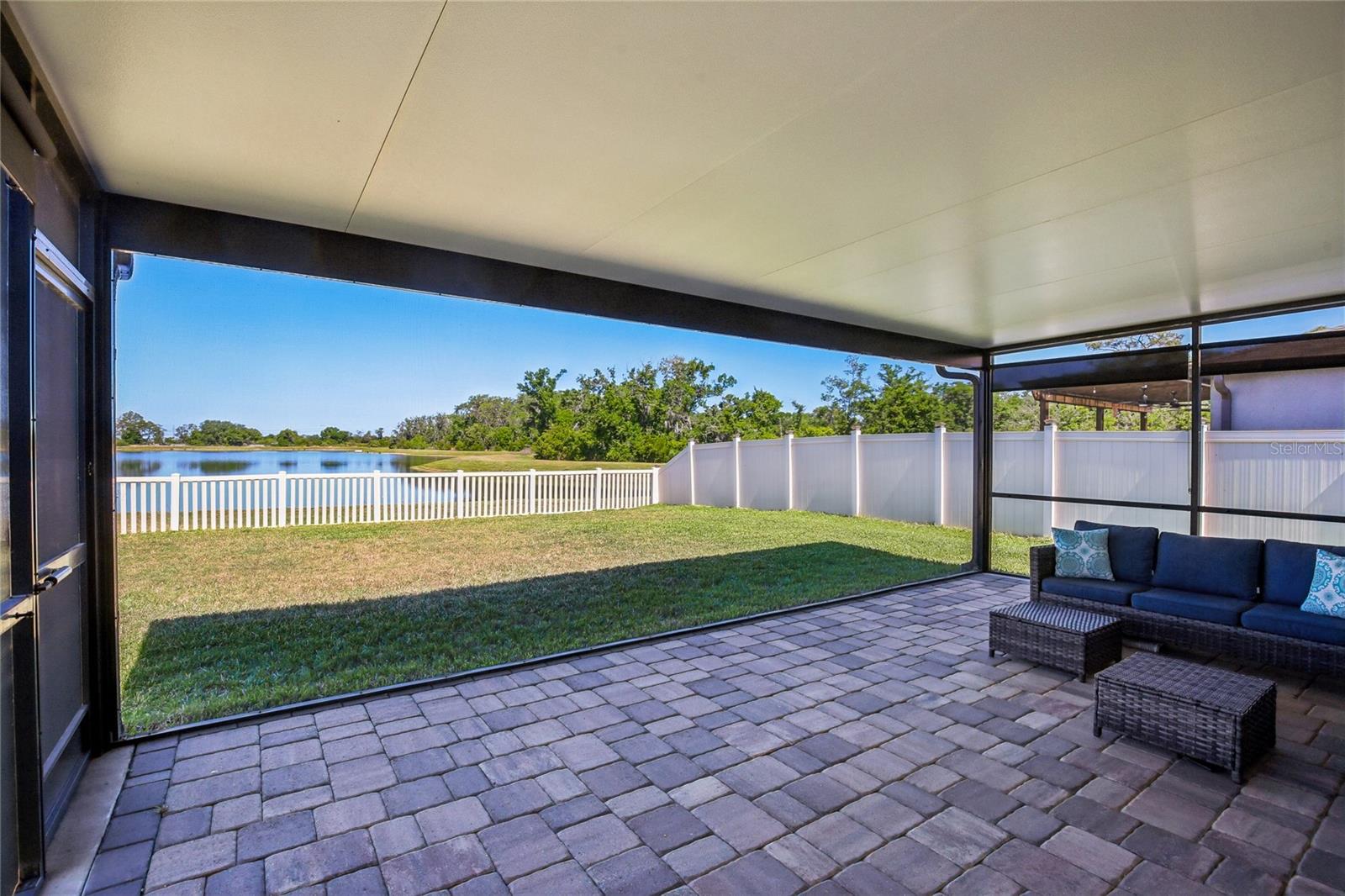 15430 MILLER CREEK DR, SUN CITY CENTER, FL, 33573