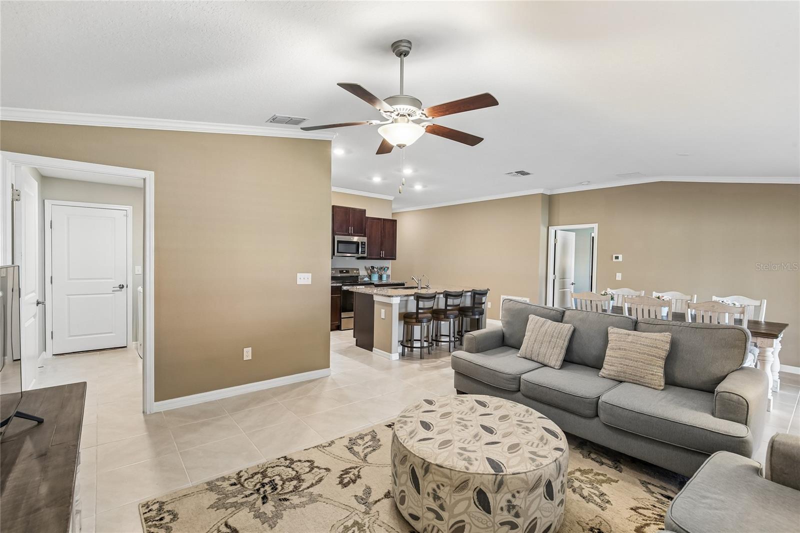 15430 MILLER CREEK DR, SUN CITY CENTER, FL, 33573