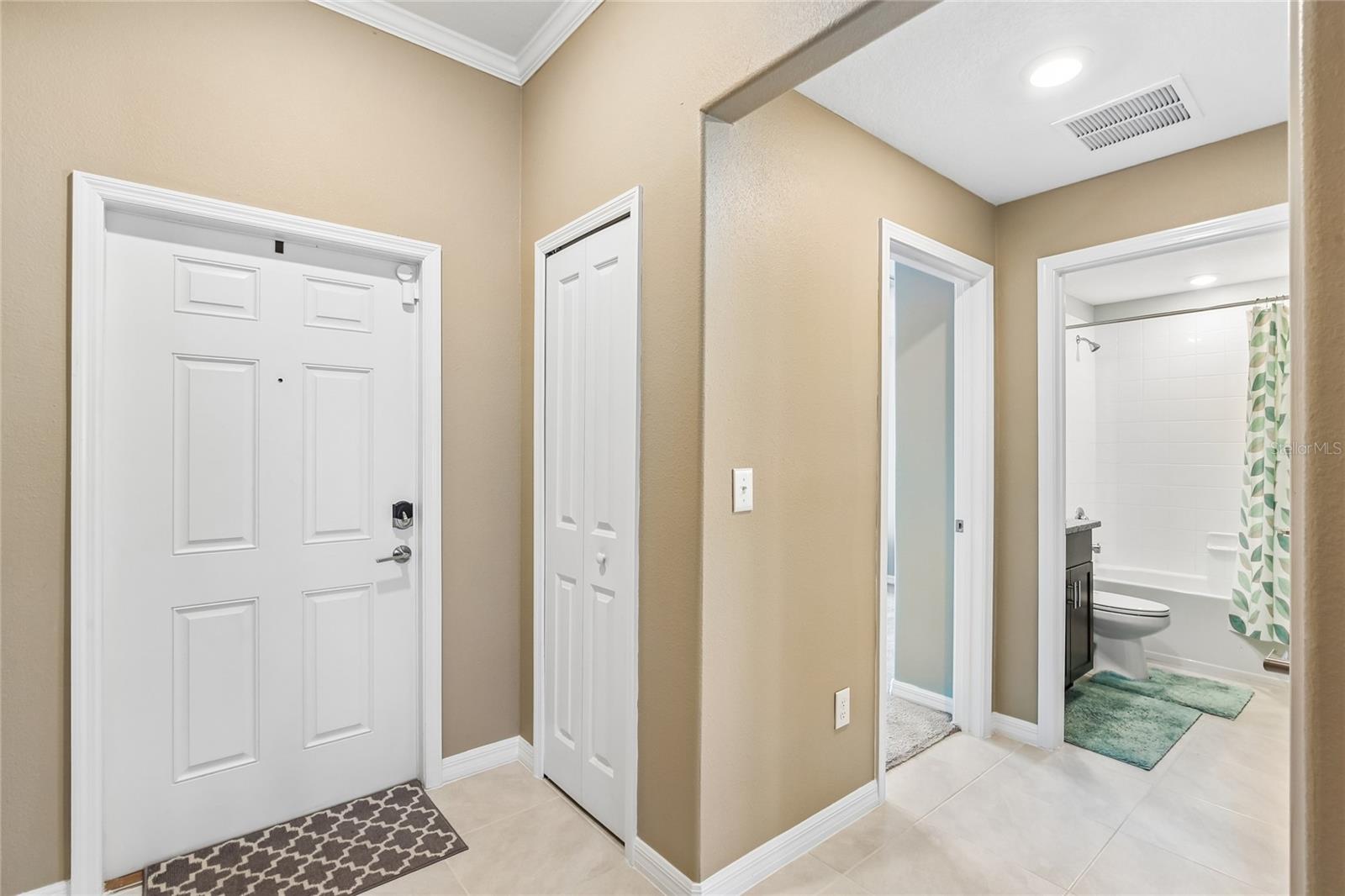 15430 MILLER CREEK DR, SUN CITY CENTER, FL, 33573