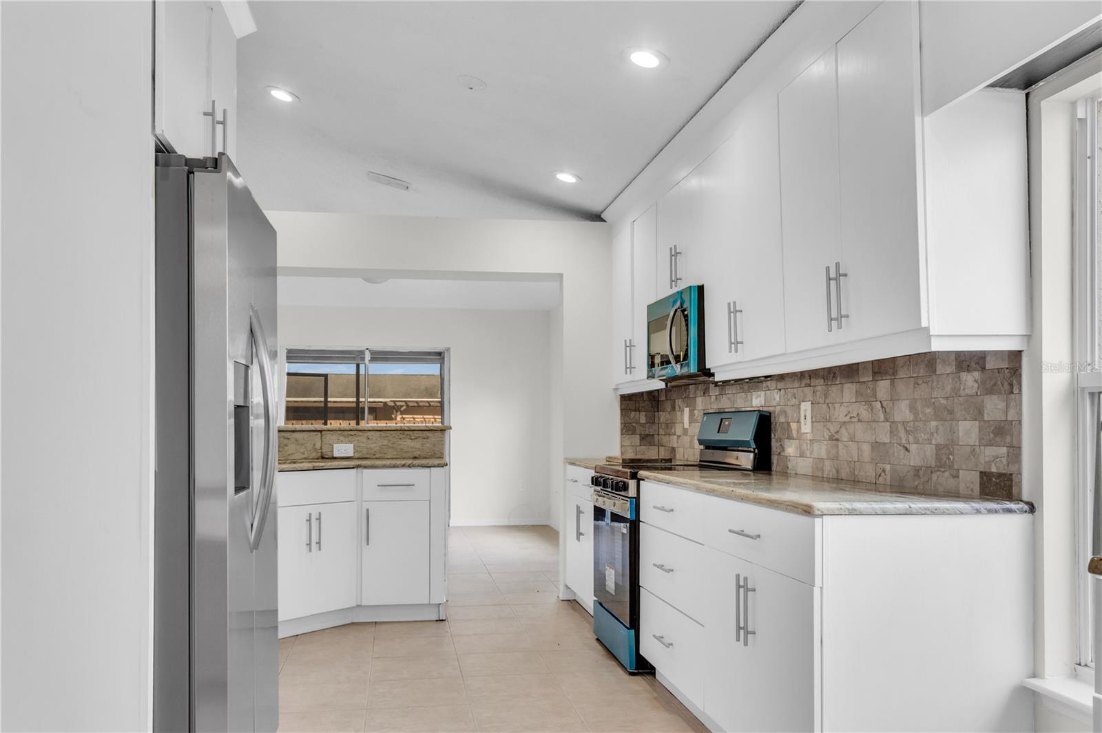 2050 SW LIBRA LN, PORT ST LUCIE, FL, 34984