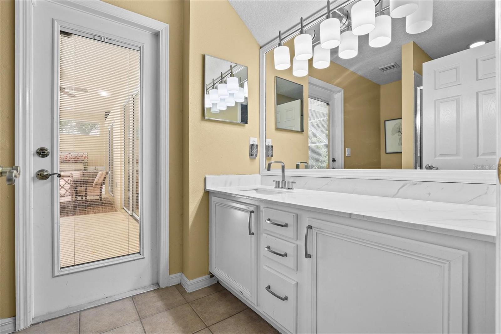 8331 GOLDEN PRAIRIE DR, TAMPA, FL, 33647