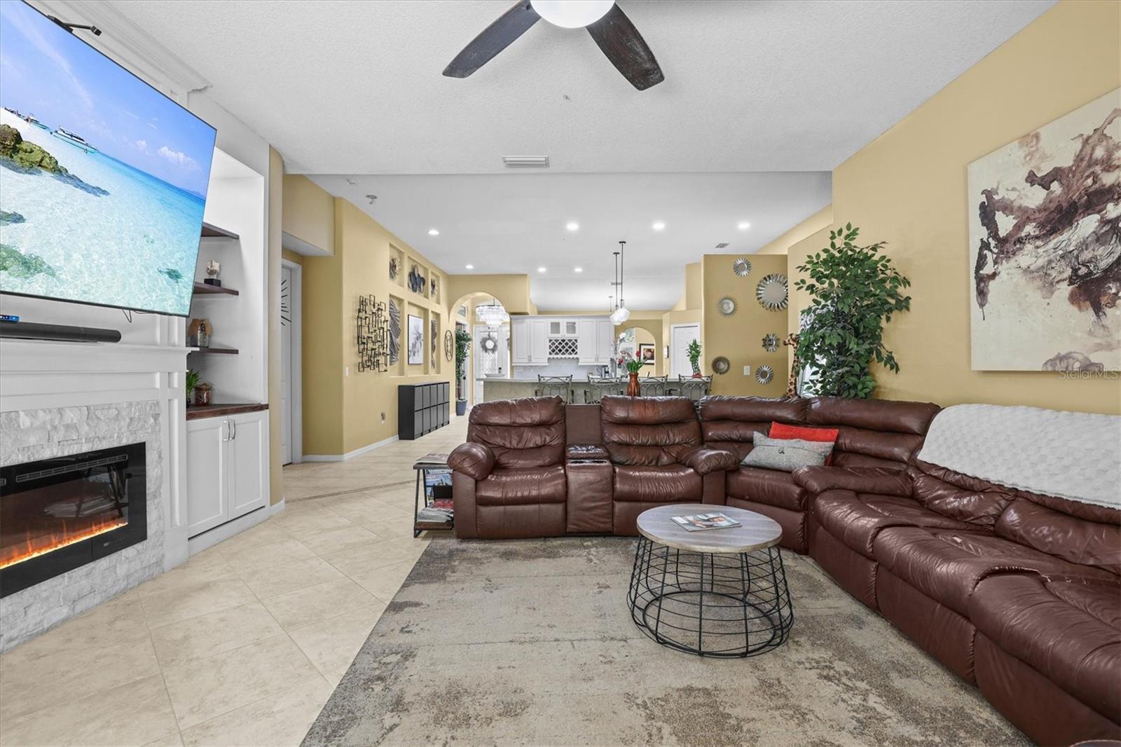 8331 GOLDEN PRAIRIE DR, TAMPA, FL, 33647